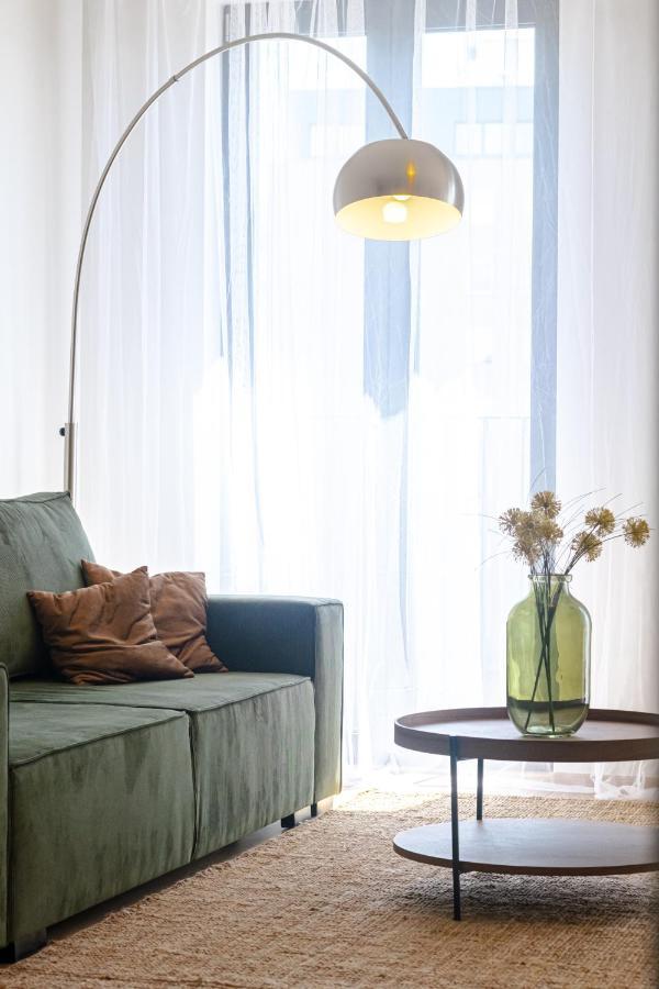 Newly Built Apartment In Vibrant Neighbourhood ปราก ภายนอก รูปภาพ